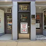City Charm 2Br Apartment - Clark 4