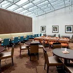 Hilton Garden Inn Chicago Downtown Riverwalk
