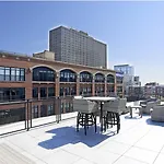 Mccormick 2Br/2Ba Oasis With Optional Parking, Patio, Gym For Up To 6 Guests