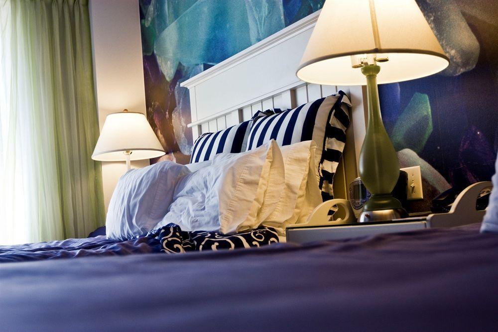 Claridge House 4* Chicago