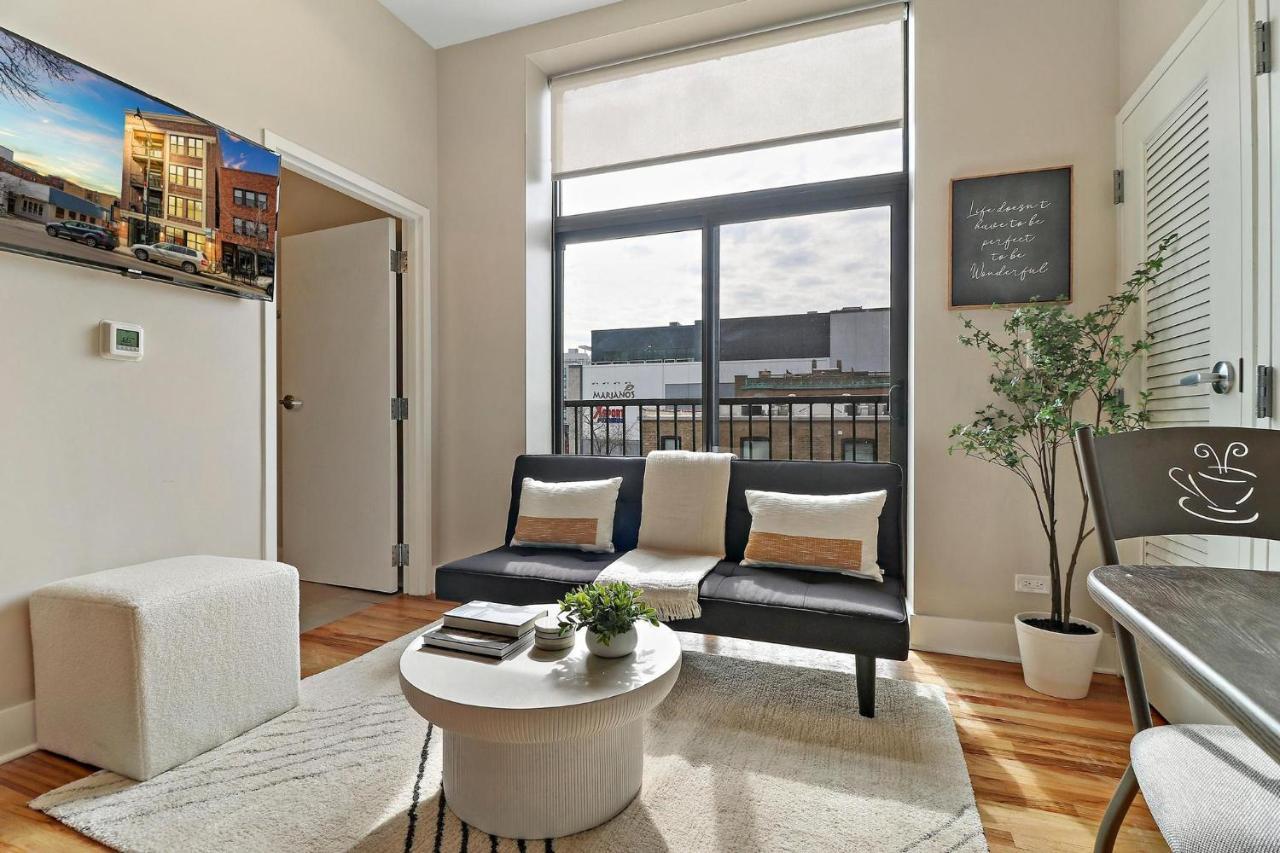 Attractive 1br In - Broadway 404