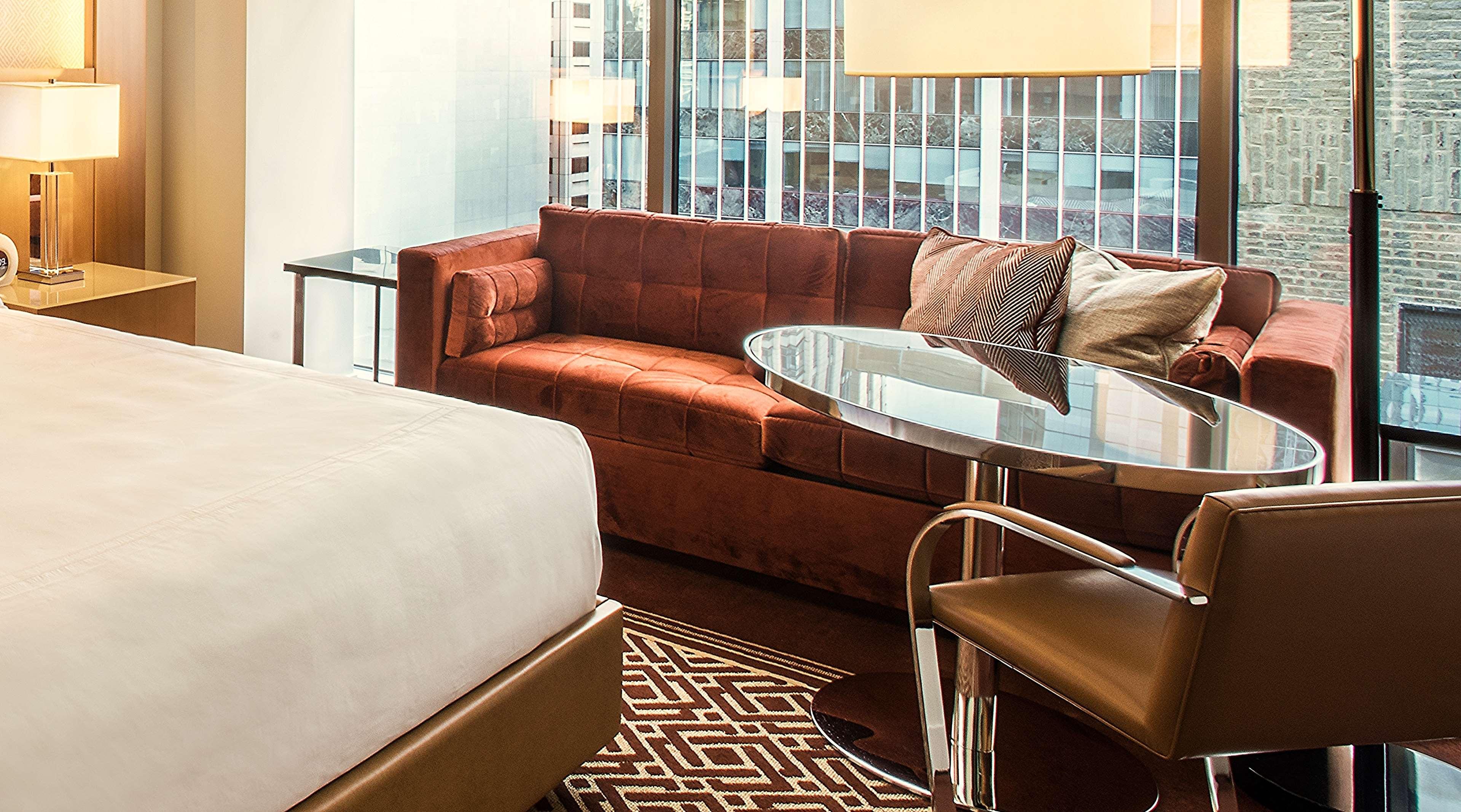 Hotel By Marriott Downtown Magnificent Mile Chicago