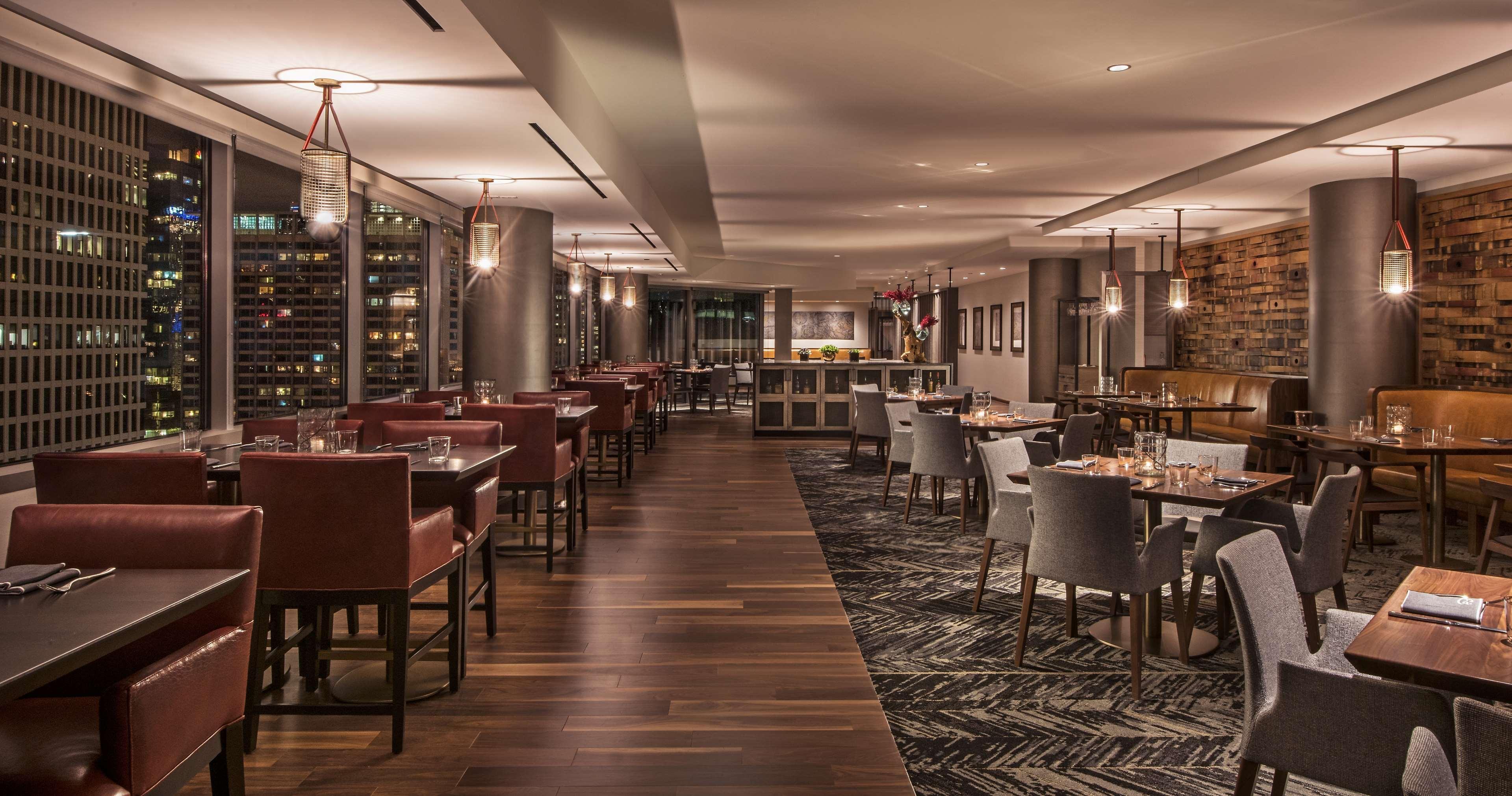 By Marriott Downtown Magnificent Mile Hotel Chicago