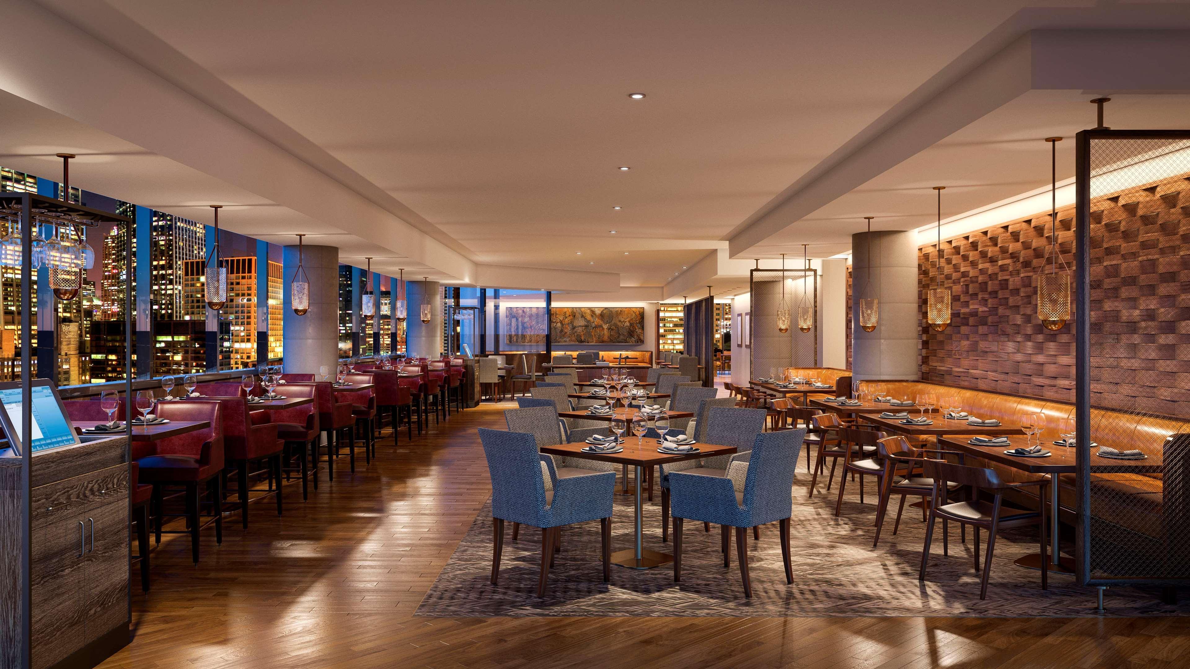 Hotel By Marriott Downtown Magnificent Mile