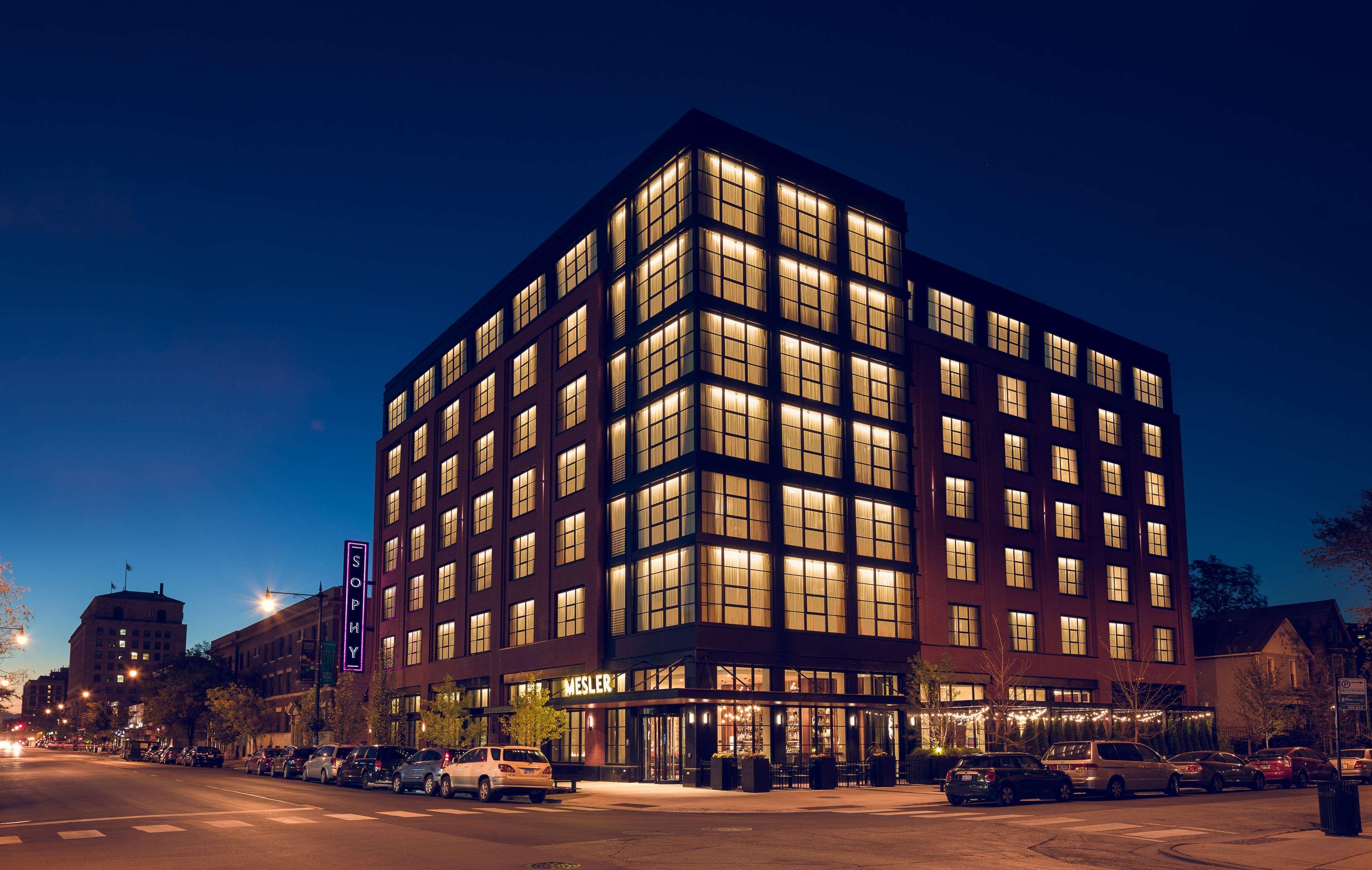 Sophy Hyde Park Hotel Chicago