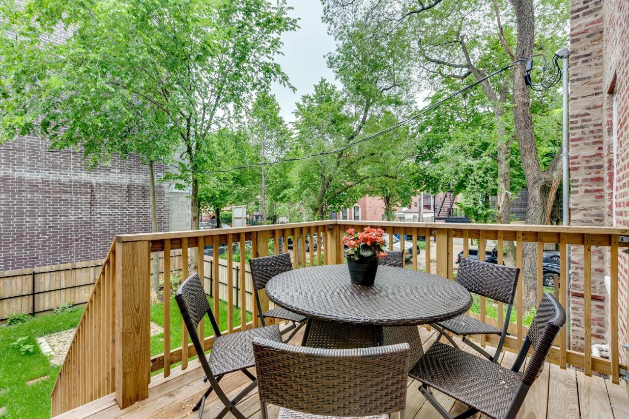 Private Deck And Backyard Perfect For Your Entire Group! Walk To The United Center *