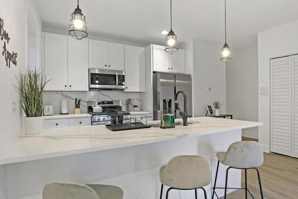 1br Captivating With In-unit Laundry - Aberdeen 2