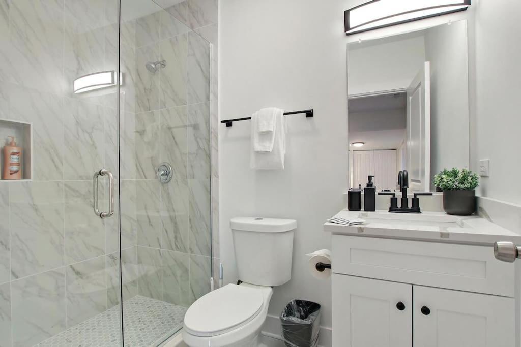 1br Captivating With In-unit Laundry - Aberdeen 2 Apartamento