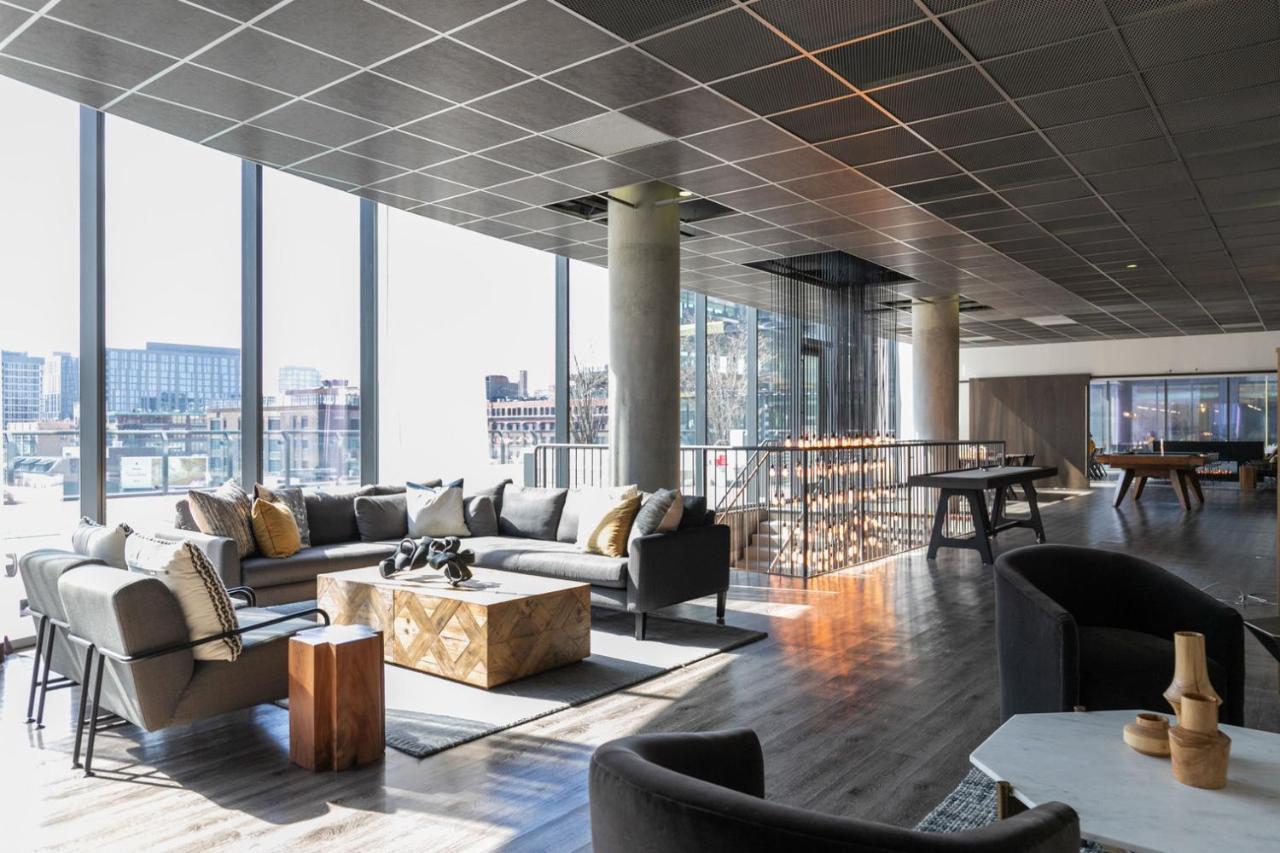 West Loop 1br W Wd Gym Lounge Nr L Chi-780 Chicago