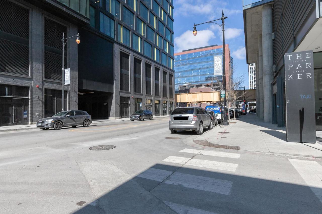 West Loop 1br W Wd Gym Lounge Nr L Chi-780 Apartment Chicago