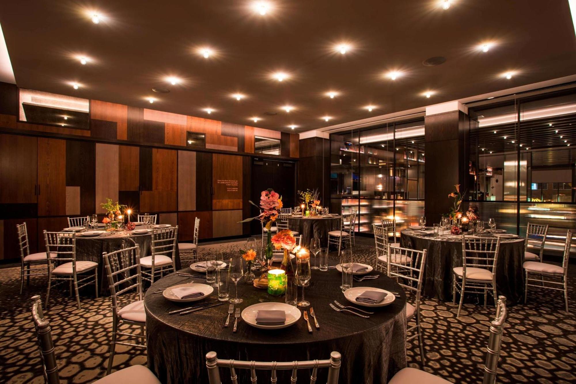 Emc2, Autograph Collection Hotel