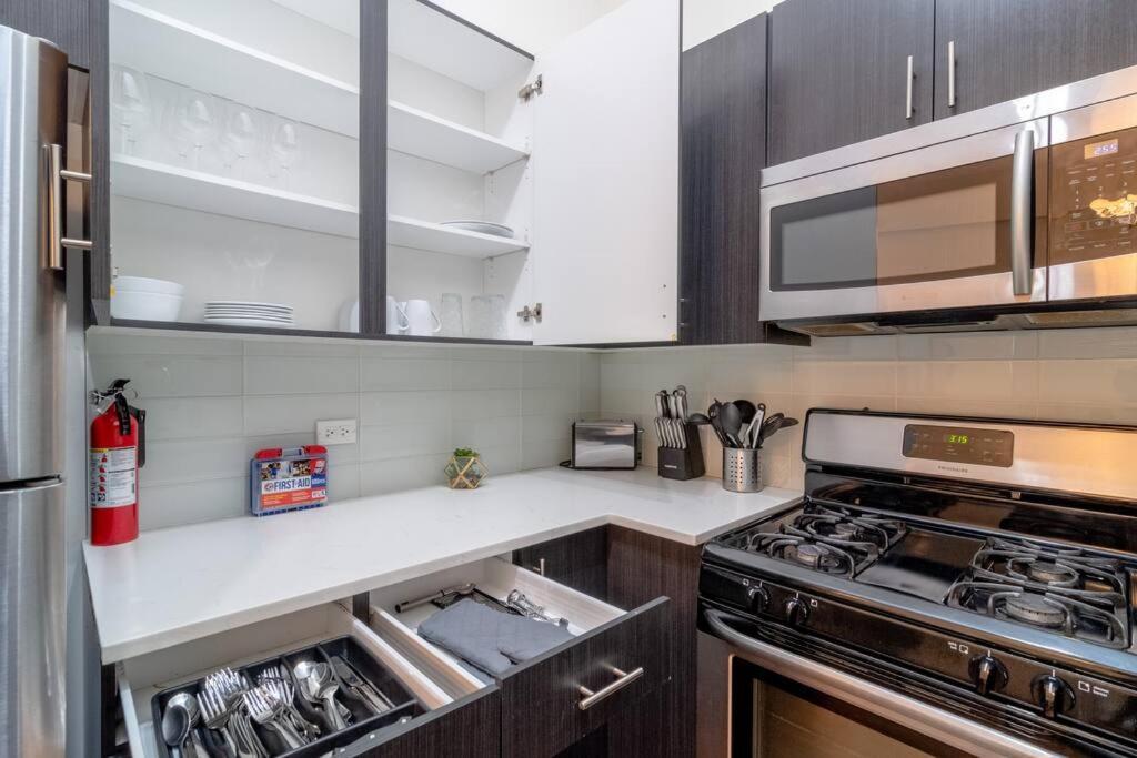 Mccormick Place 420 Friendly 3b/2b With Optional Parking For Up To 8 Guests * Chicago