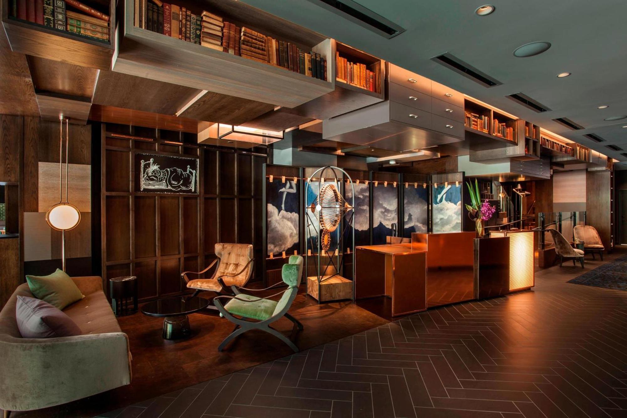 Emc2, Autograph Collection Hotel Chicago