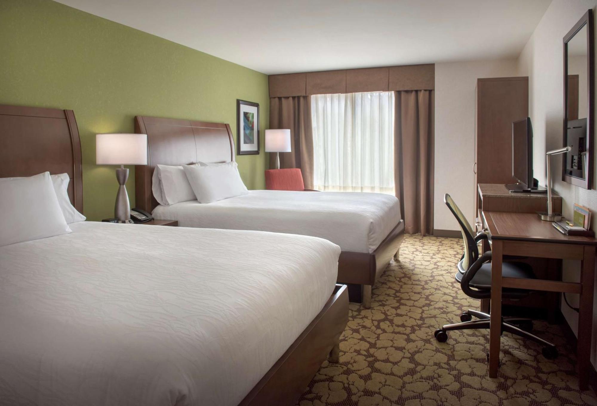Hilton Garden Downtown Riverwalk