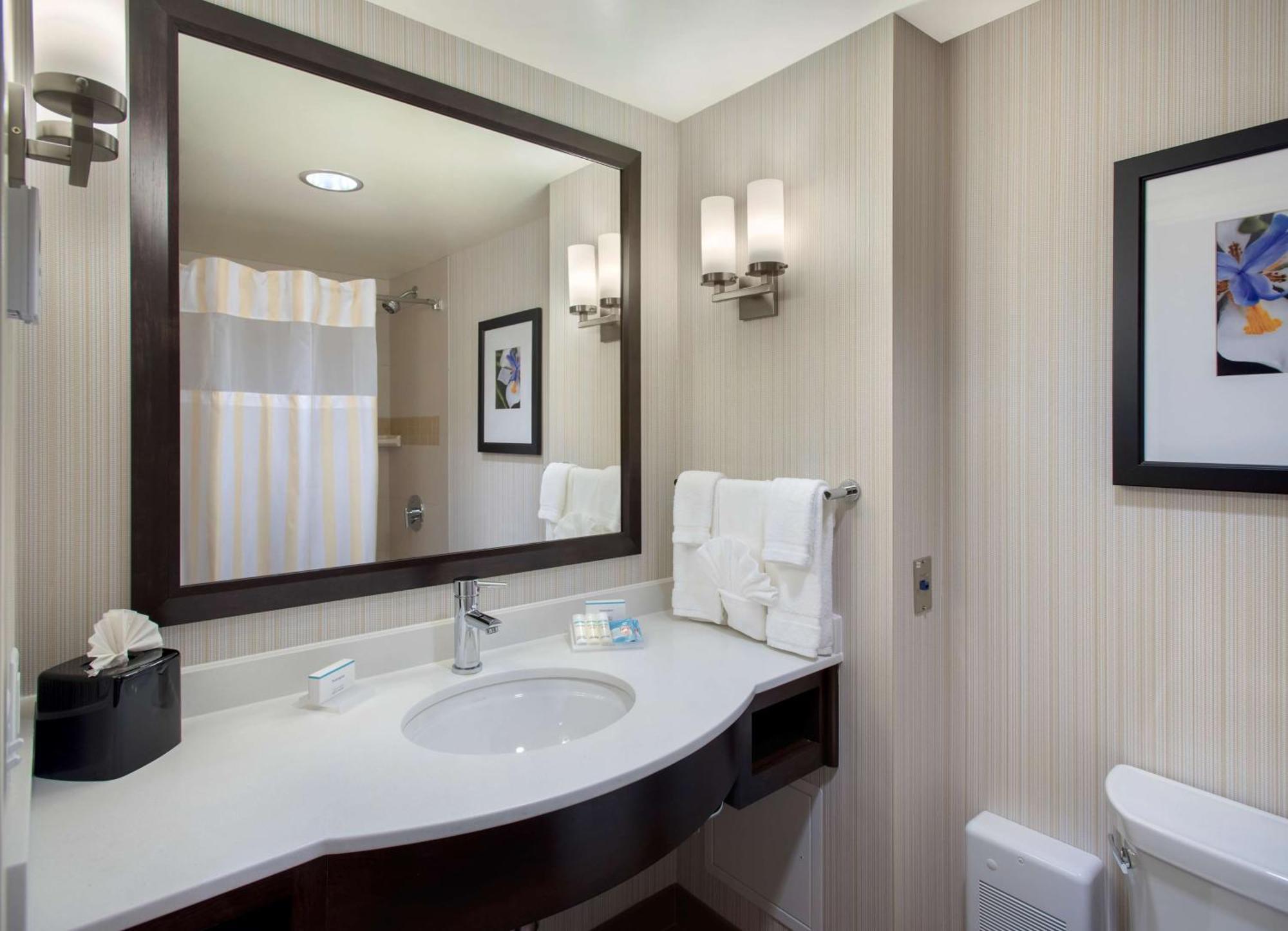 Hotel Hilton Garden Downtown Riverwalk Chicago