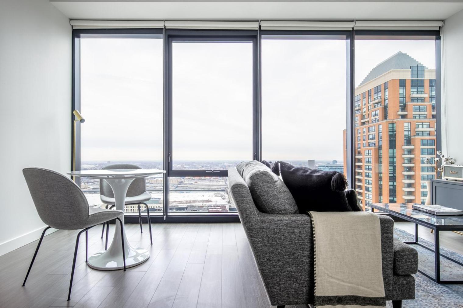 Apartment S Loop W Gym 1 Block From Cta Train Chi-348 Chicago