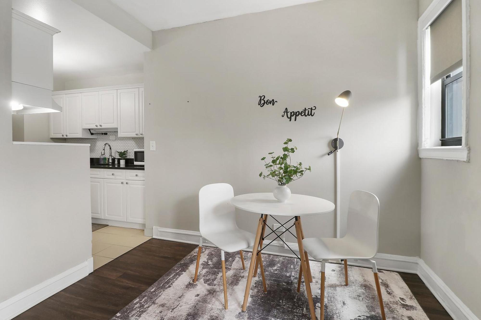 Enchanting 1br In Hyde Park - Windermere 401