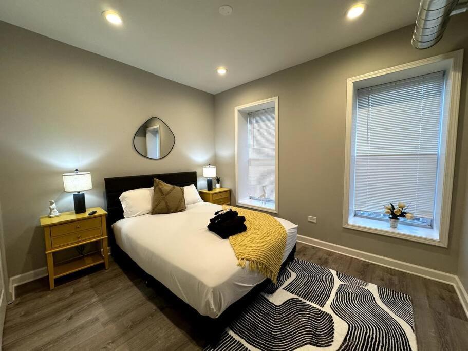West Loop King Oasis/2br That Sleeps 6 Guests/walk To Fulton Market