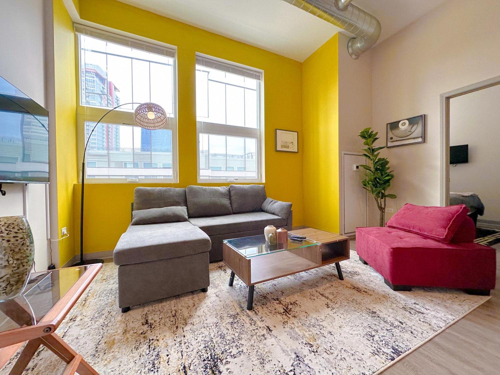 Apartamento Mccormick 2br/2ba Oasis With Optional Parking, Patio, Gym For Up To 6 Guests *