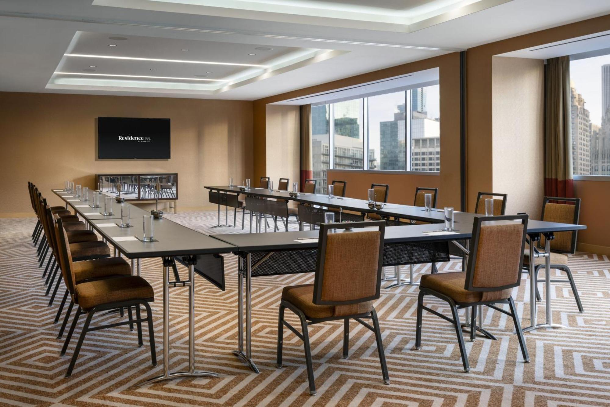 By Marriott Downtown Magnificent Mile