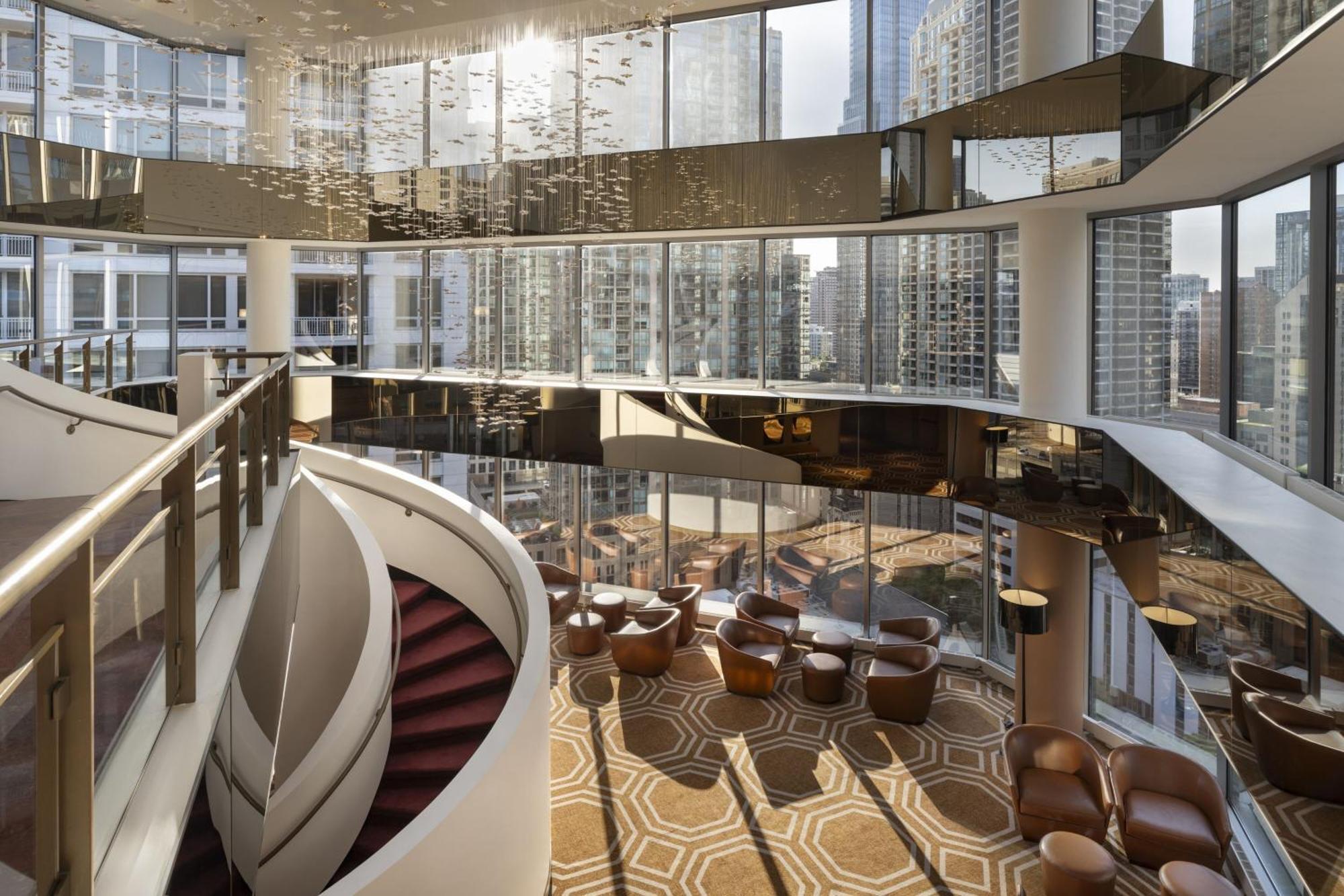By Marriott Downtown Magnificent Mile Hotel