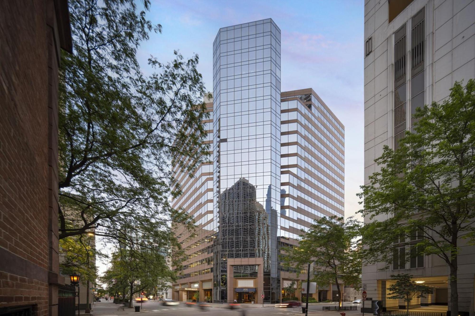 By Marriott Downtown Magnificent Mile 5* Chicago