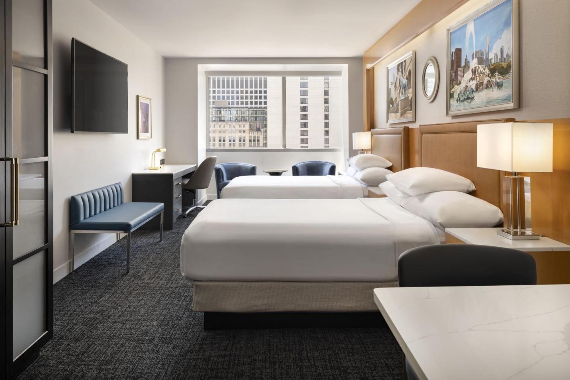 By Marriott Downtown Magnificent Mile Hotel Chicago