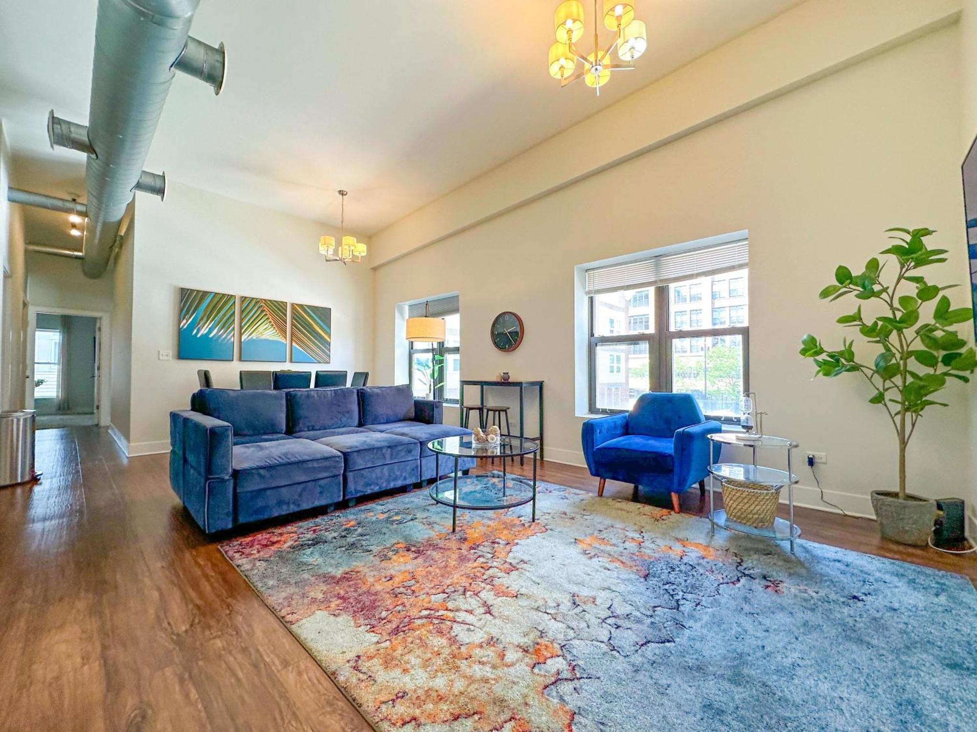 Mccormick Place 420 Friendly 3b/2b With Optional Parking For Up To 8 Guests * Chicago
