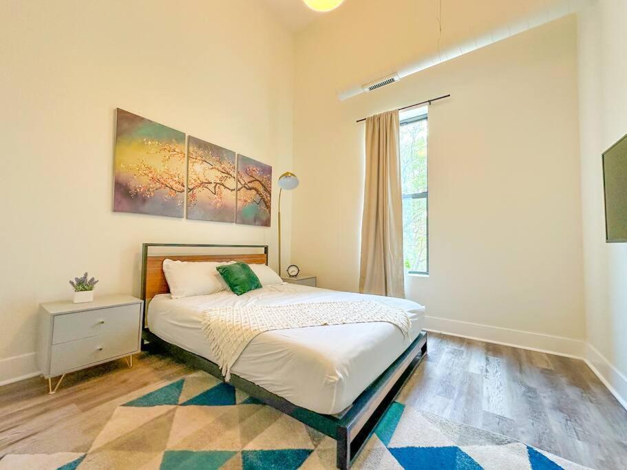Mccormick 3bedroom And 2bath With Optional Parking - State St Apartment