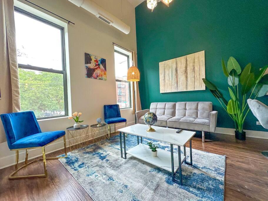 Mccormick 3bedroom And 2bath With Optional Parking - State St * Chicago