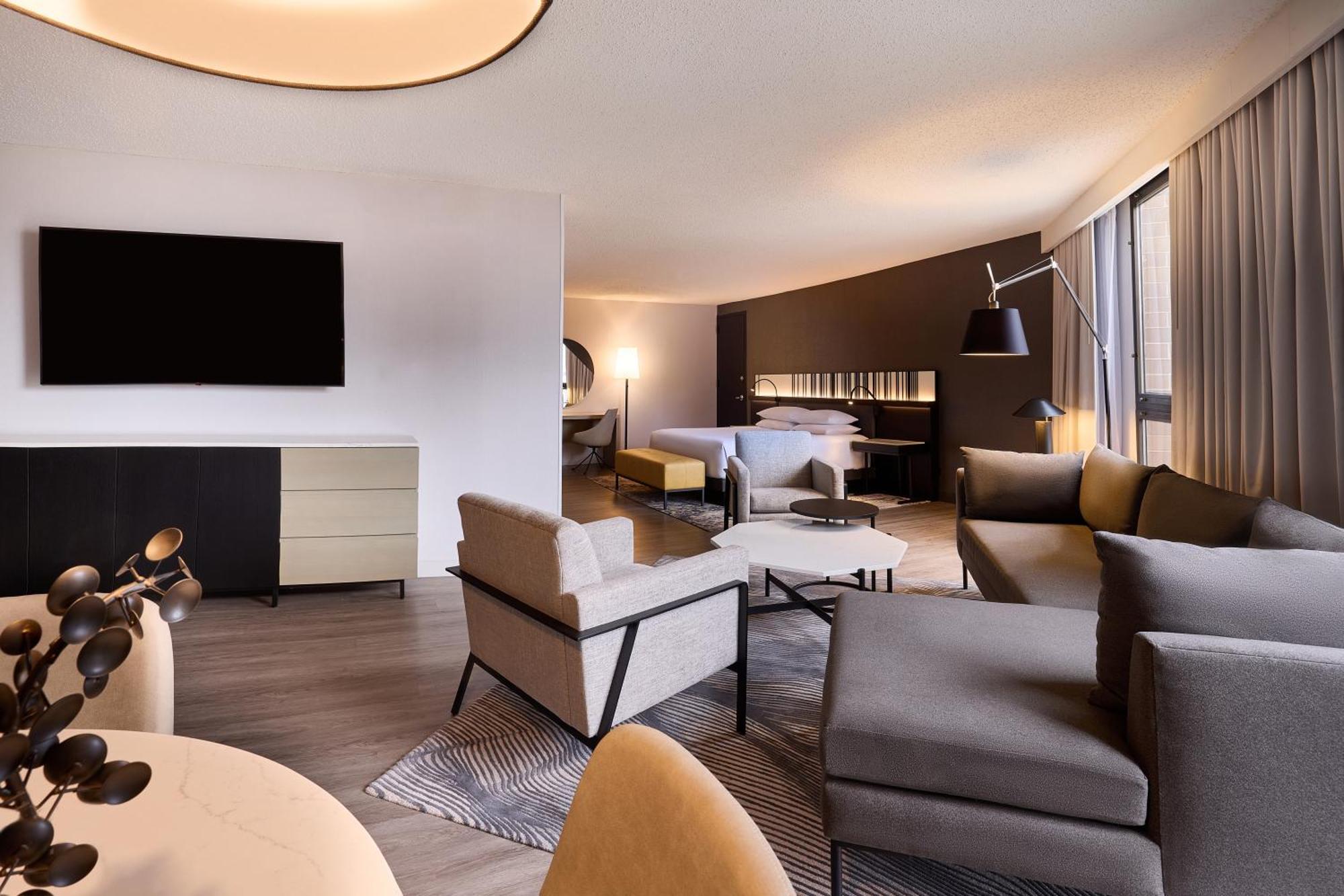 Hyatt Regency Hotel 4*