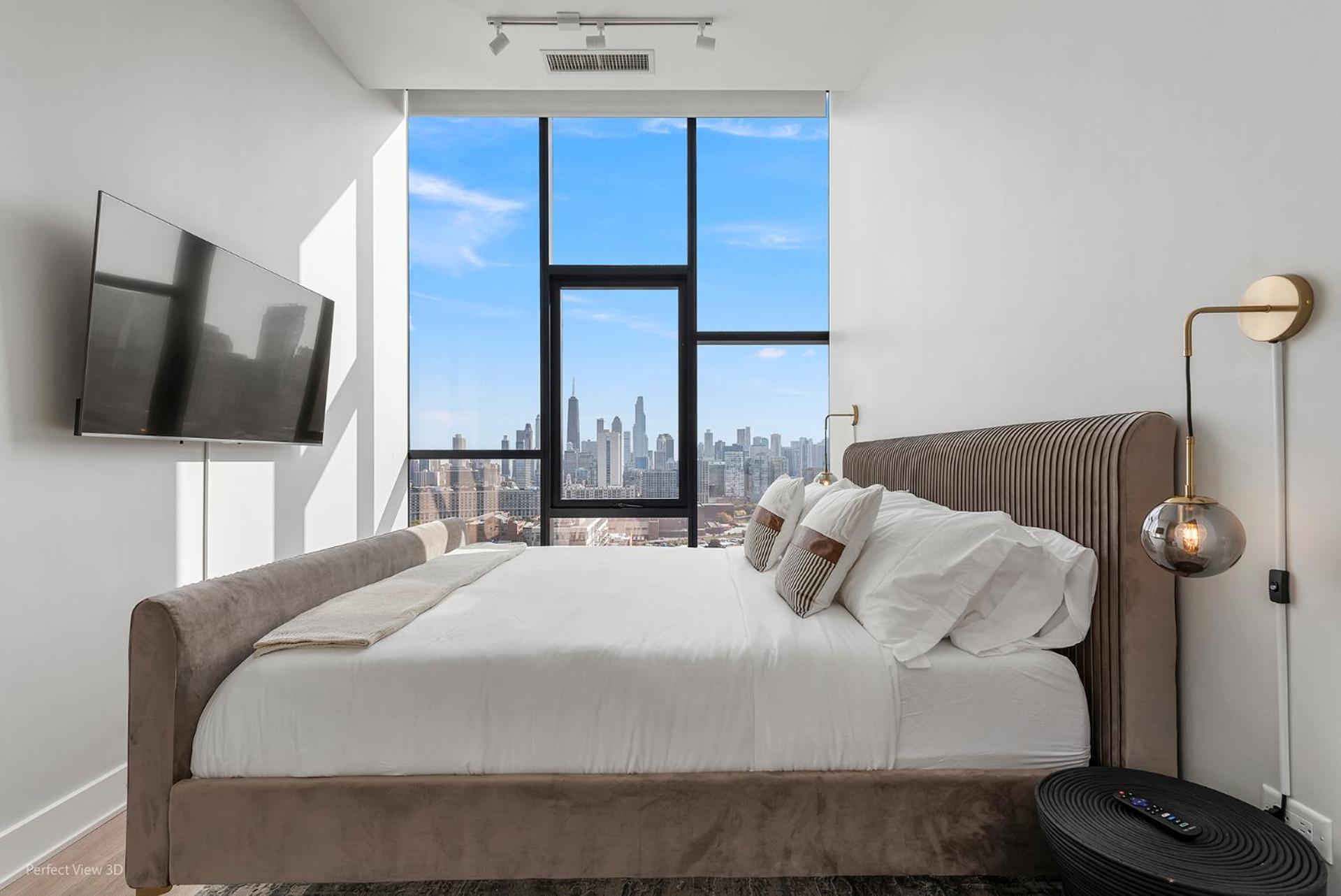 Avenir West Loop Penthouses With Iconic Views