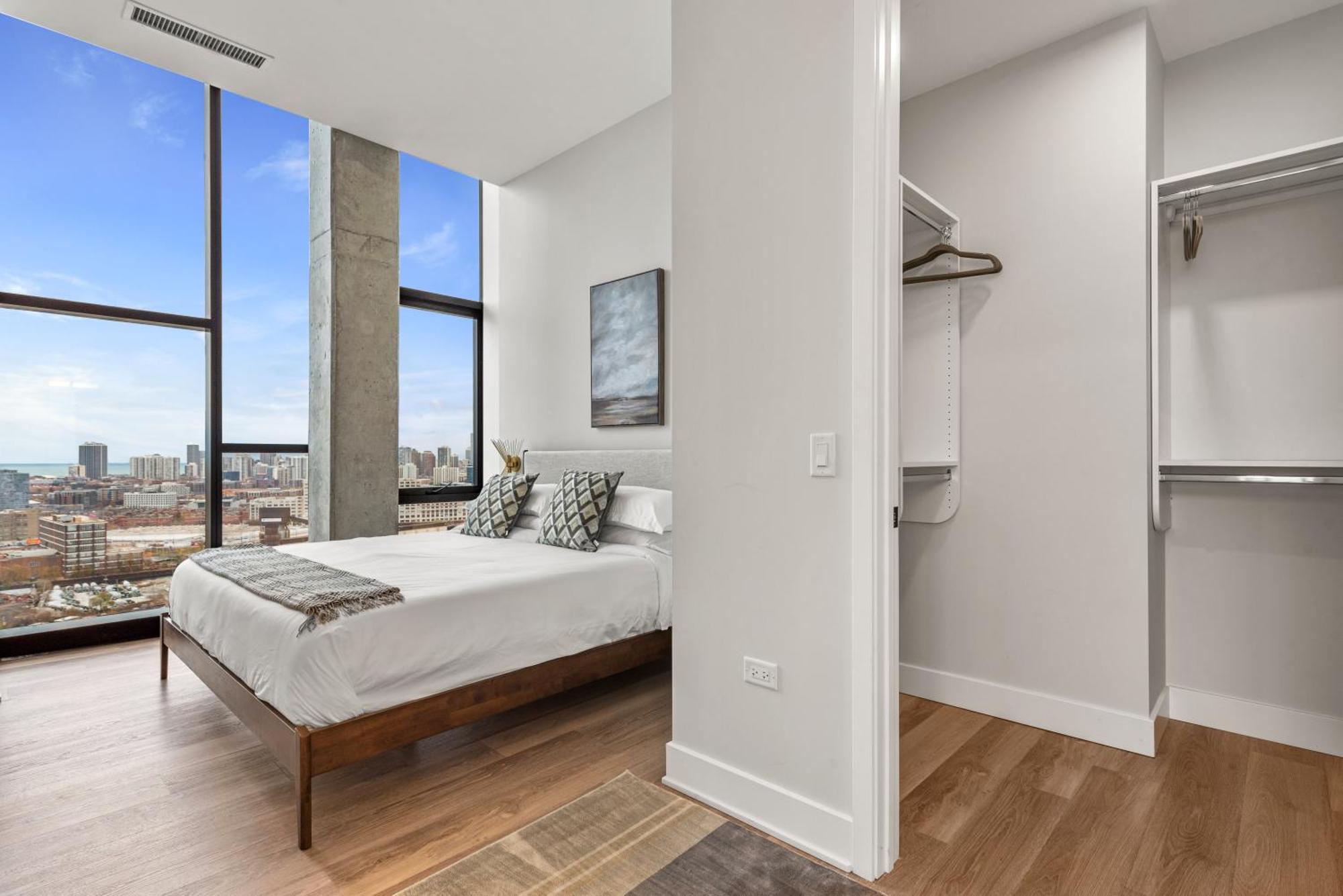 Avenir West Loop Penthouses With Iconic Views * Chicago