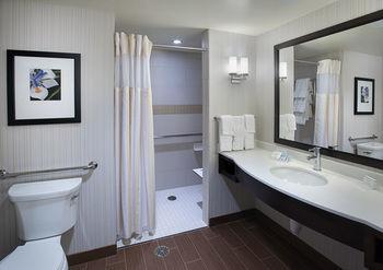 Hotel Hilton Garden Downtown Riverwalk Chicago