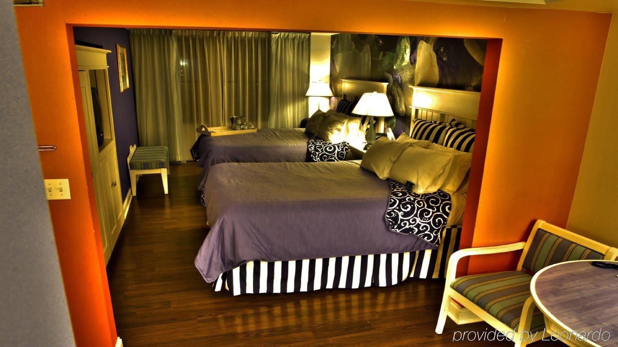 Claridge House Hotel