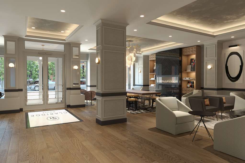 Claridge House Hotel
