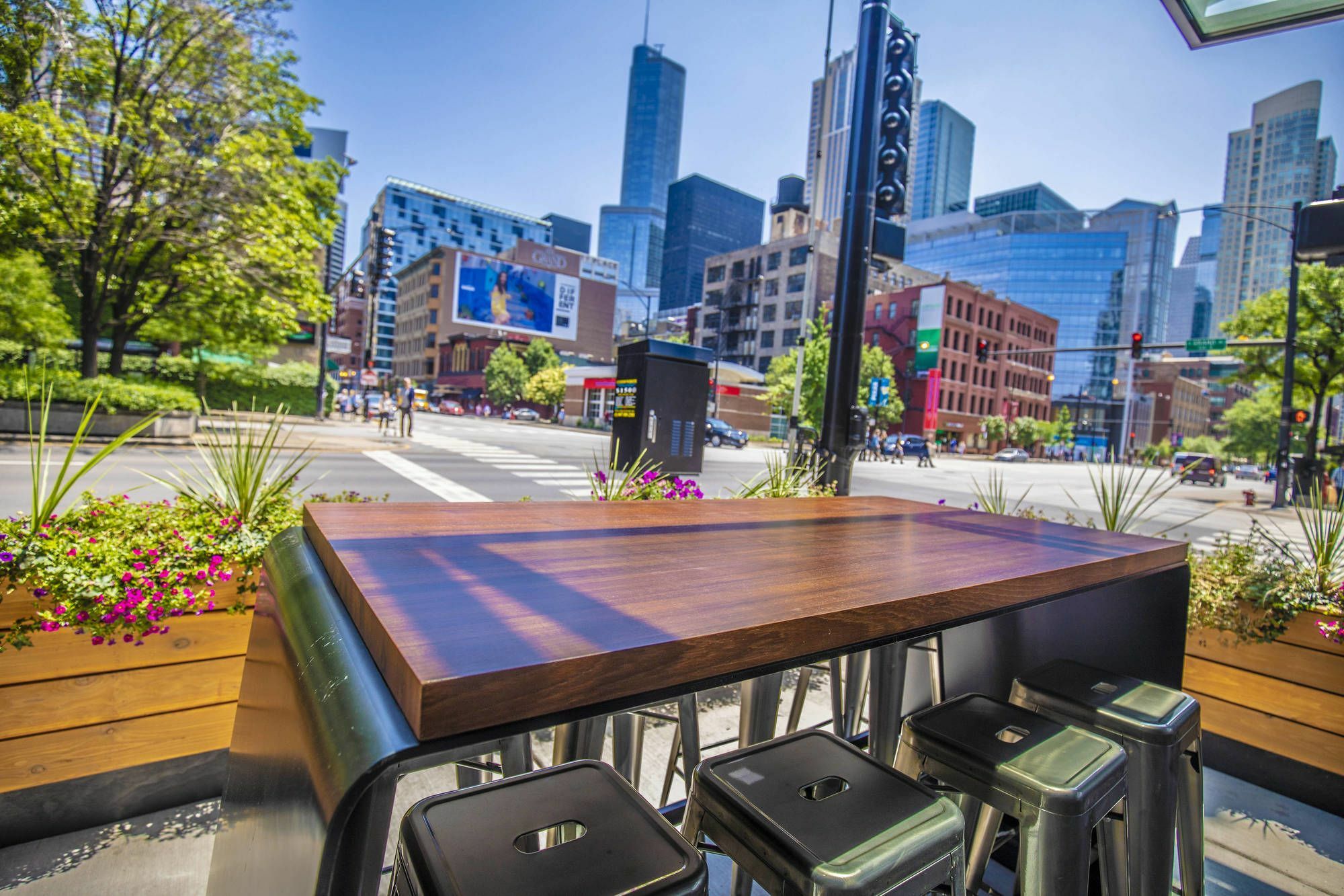 Moxy Downtown Chicago