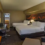 Holiday Inn Chicago Mart Plaza River North, An Ihg Hotel
