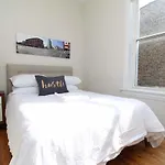 Frontdesk Wicker Park 2 Bedroom Apt With Laundry