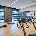 W Loop 2Br W Gym Pool Lounge 2 Blocks From L Chi-489
