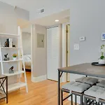Pet-Friendly Urban Chicago Vacation Rental Condo