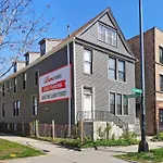 2Br Luxurious Apt With In-Unit Laundry - Ashland B