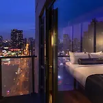 Eurostars Magnificent Mile