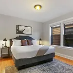 1Br Vibrant & Inviting Apt In Chicago - Montrose 2E