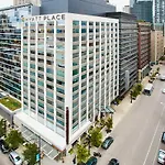 Hyatt Place Chicago River North