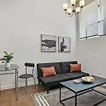 1Br Adorable Apt With In-Unit Laundry - Lake 206