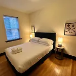 Spacious Lakeview Hideway With Parking!