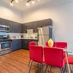 Mccormick Place 420 Friendly 3Br/2Ba With Optional Parking For Up To 8 Guests