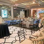 Waldorf Astoria Chicago