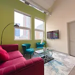 Mccormick 2Br/2Ba Oasis With Optional Parking, Patio, Gym For Up To 6 Guests